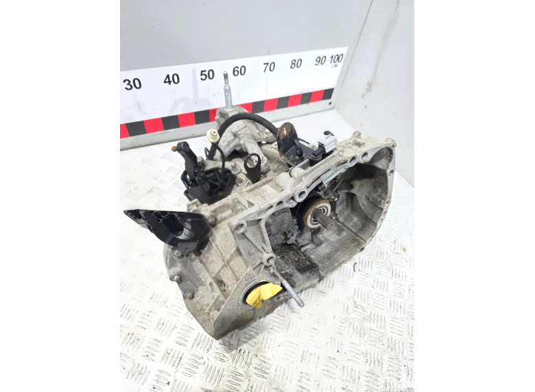КПП механическая (МКПП) к Renault Clio, 2014г.