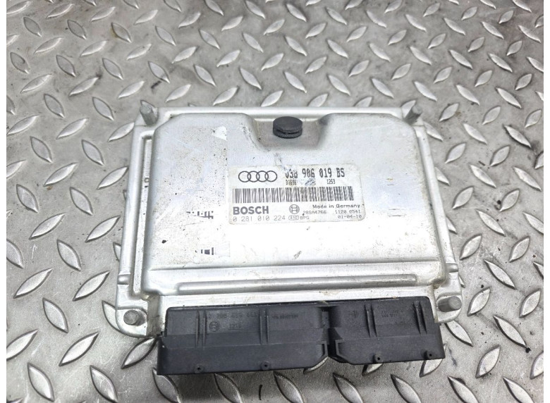 Блок управления двигателем к Audi A6, 2001г.