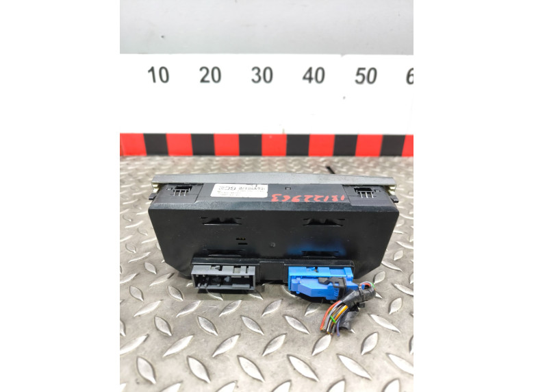 Блок управления печки/климат-контроля к Opel Astra, 2005г.