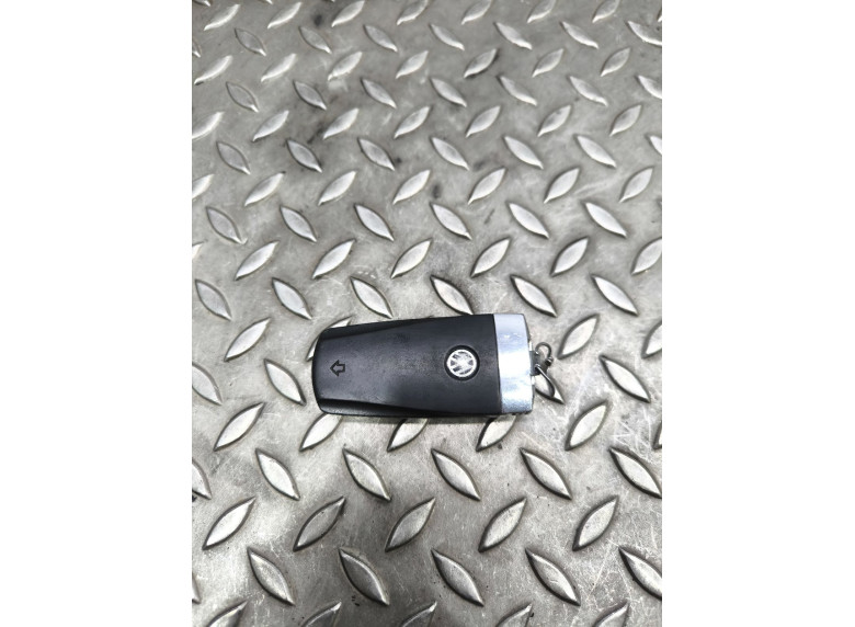 Ключ к Volkswagen Passat, 2006г.