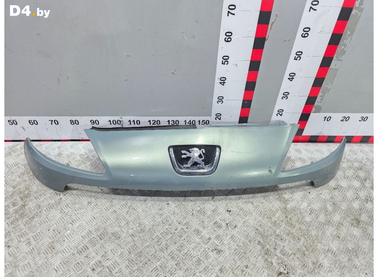 Решетка радиатора к Peugeot 1007 undefined г.