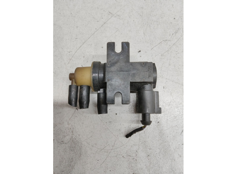 Клапан управления турбиной (актуатор) к Volkswagen Passat, 2006г.