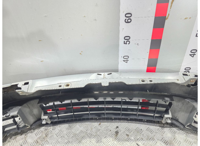 Бампер передний к Volkswagen Golf, 2005г.