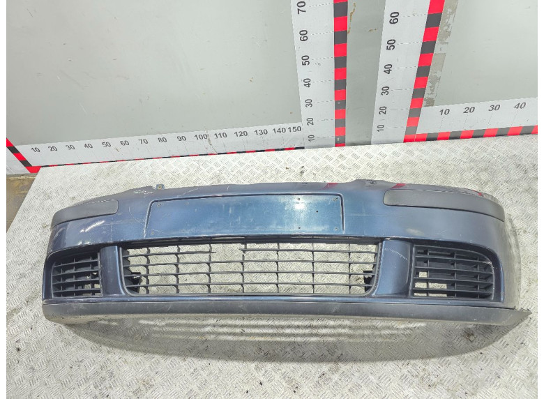 Бампер передний к Volkswagen Golf, 2006г.