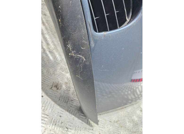 Бампер передний к Volkswagen Golf, 2006г.