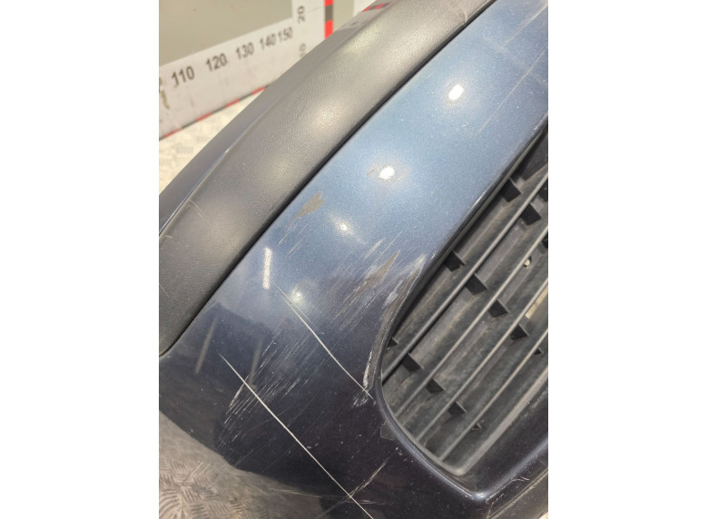 Бампер передний к Volkswagen Golf, 2006г.