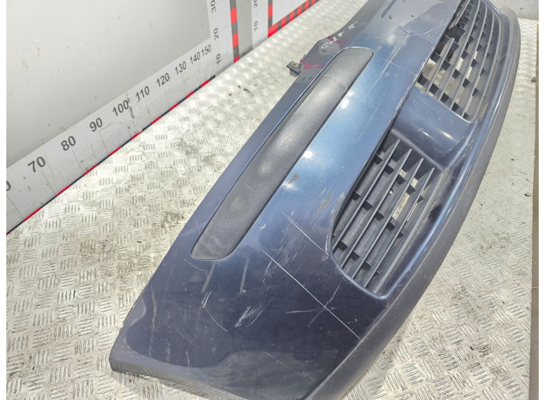 Бампер передний к Volkswagen Golf, 2006г.