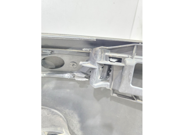 Бампер передний к Volkswagen Golf, 2006г.