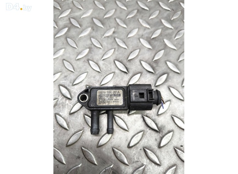 Датчик температуры выхлопных газов к Volkswagen Passat undefined г.