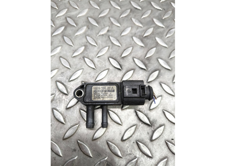 Датчик температуры выхлопных газов к Volkswagen Passat, 2008г.