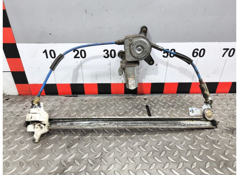 Стеклоподъемник электрический передний правый к Стеклоподъемник электрический передний правый к Peugeot 406 undefined г. 406