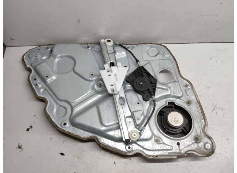 Стеклоподъемник электрический задний правый к Alfa Romeo 159, 2010г.