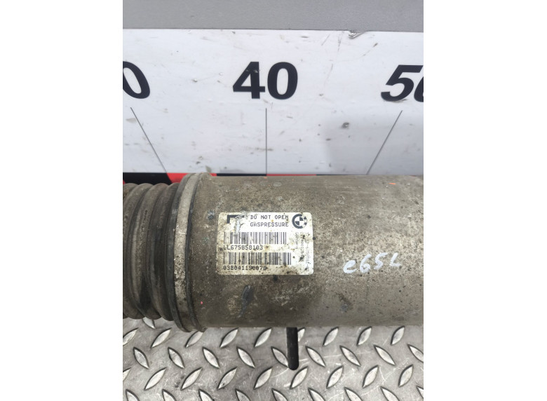 Пневмостойка задняя к BMW 7 E65/E66, 2002г.