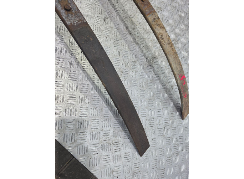 Рессора передняя к DAF 400, 1990г.