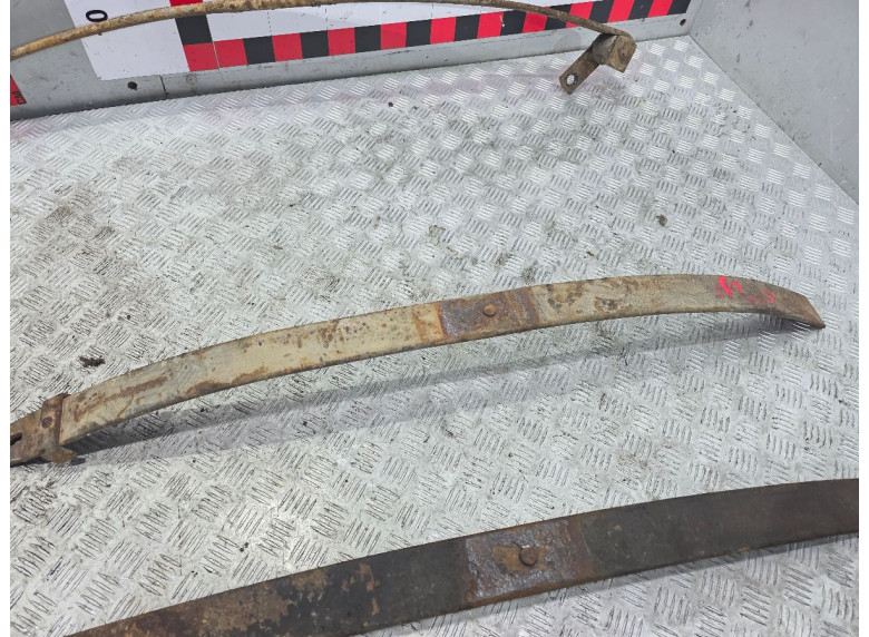 Рессора передняя к DAF 400, 1990г.