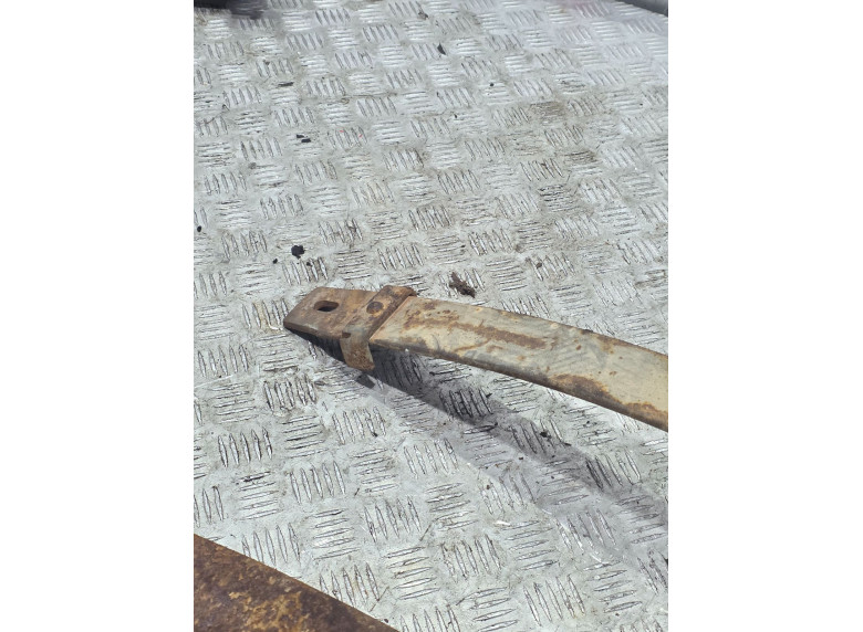 Рессора передняя к DAF 400, 1990г.