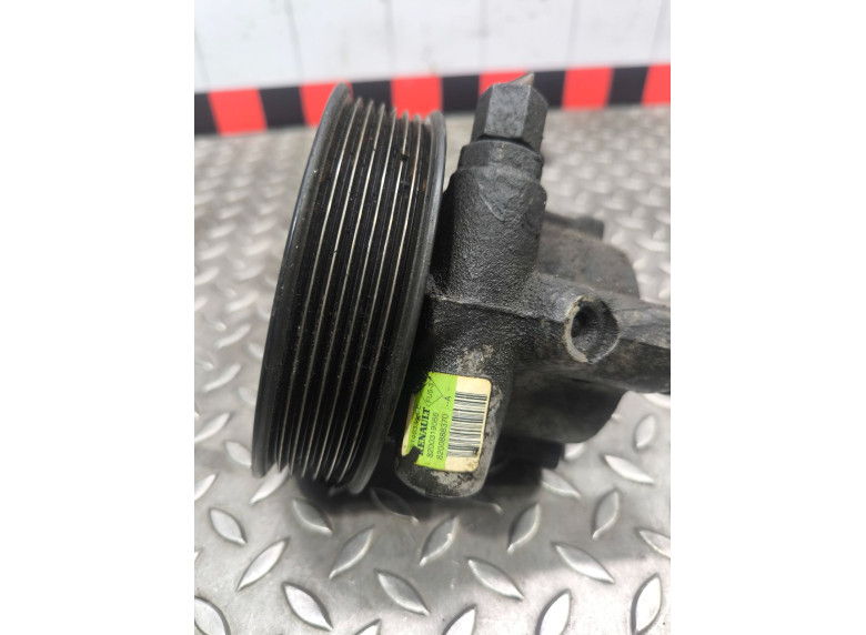 Насос гидроусилителя руля к Renault Trafic, 2008г.