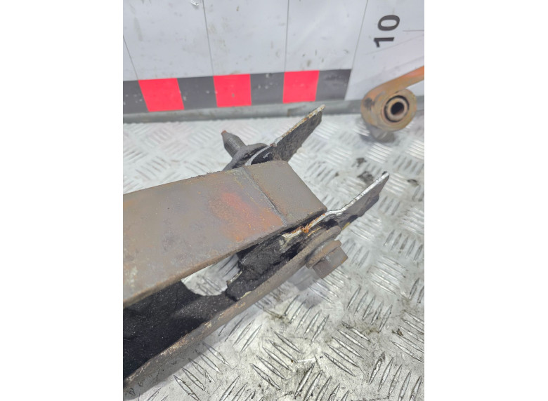 Рессора передняя к DAF 400, 1990г.