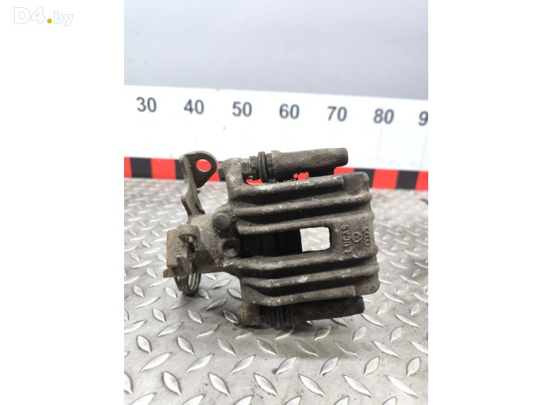 Суппорт задний правый к Audi A6 undefined г.