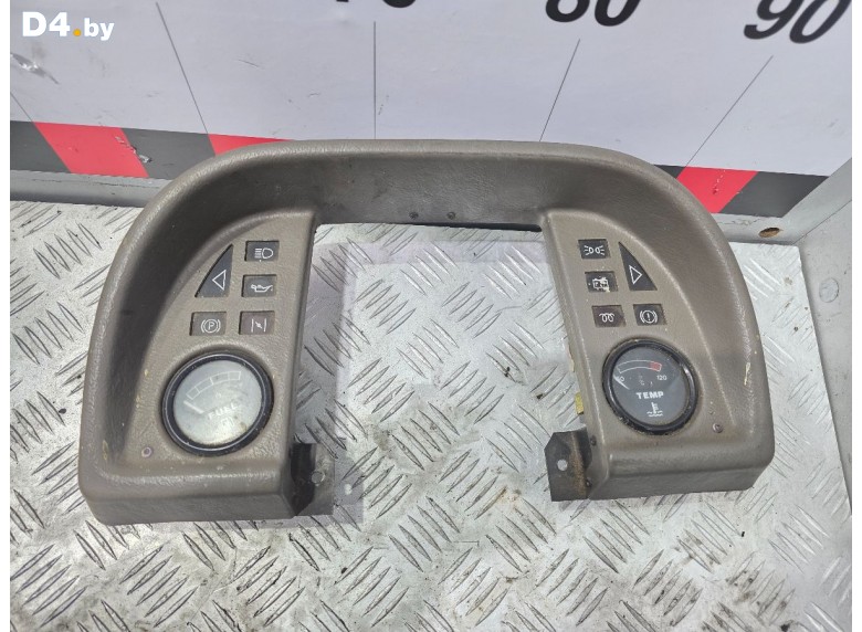 Щиток приборов (приборная панель) к DAF 400 undefined г.