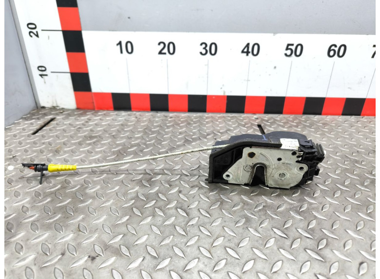 Замок двери передней правой к Замок двери передней правой к BMW 1E87/E81/E82/E88 undefined г. 1 E87/E81/E82/E88