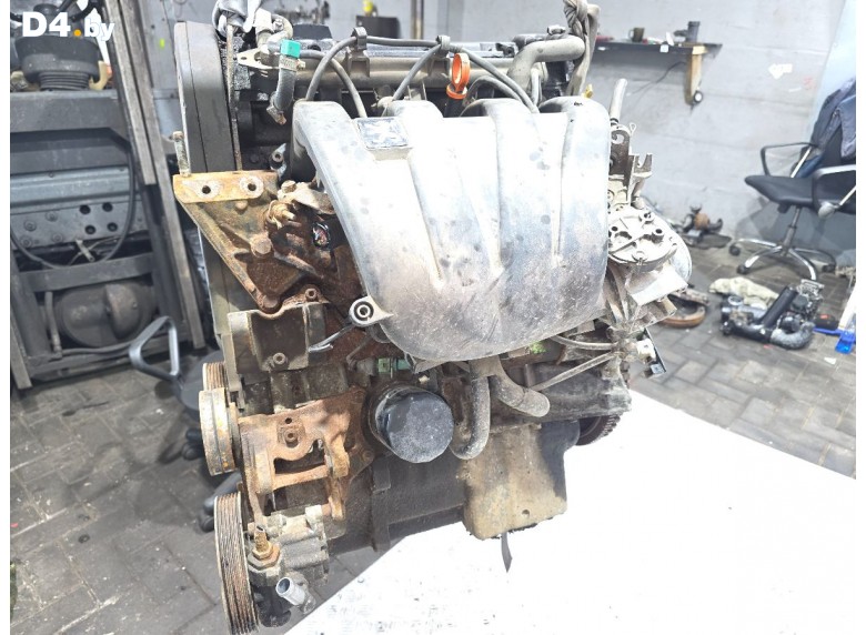 Двигатель к Peugeot 406 undefined г.