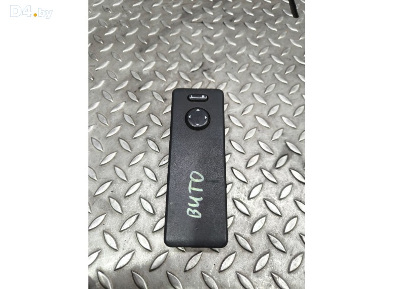 Джойстик регулировки зеркал к Mercedes VitoW638 undefined г.