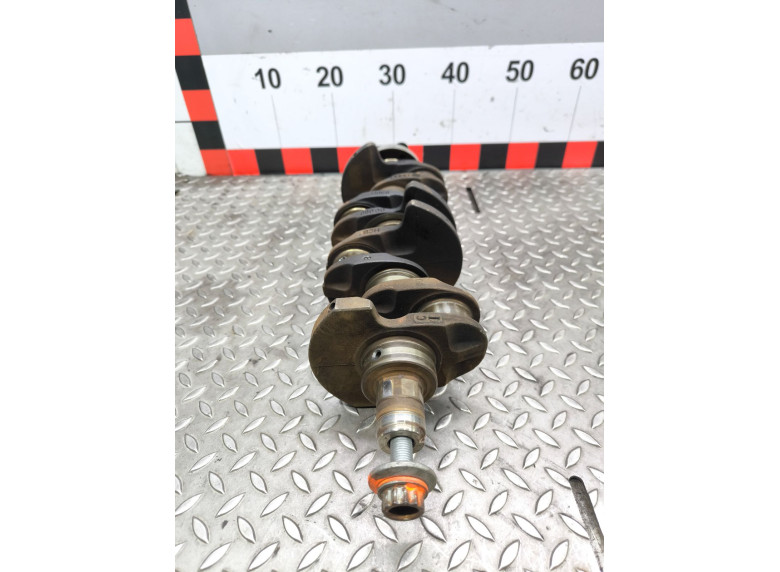 Коленвал к Volkswagen Golf, 2001г.