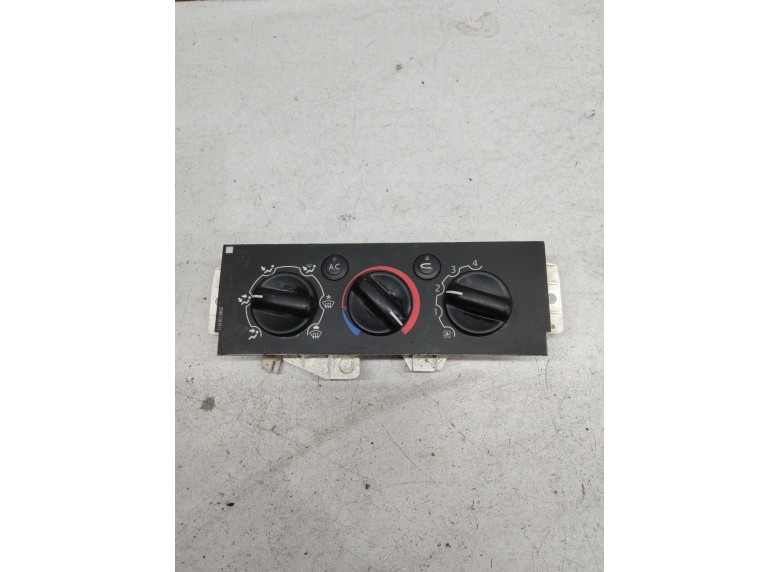 Блок управления печки/климат-контроля к Renault Master