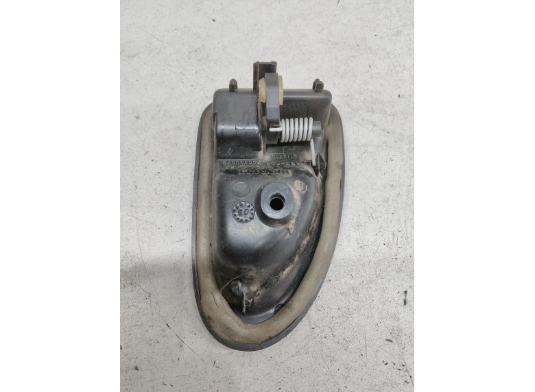 Ручка внутренняя передняя правая к Ручка внутренняя передняя правая к Renault Master 2005 г. Master