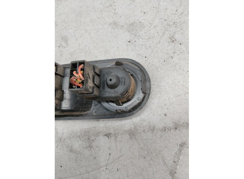 Джойстик регулировки зеркал к Джойстик регулировки зеркал к Renault Master undefined г. Master