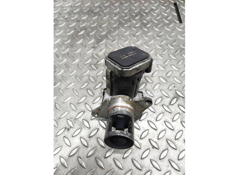 Клапан EGR к Клапан EGR к Mercedes VitoW639 undefined г. Vito W639