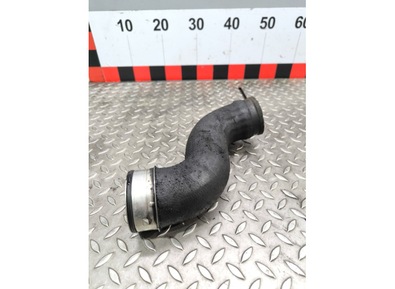 Патрубок интеркулера к Патрубок интеркулера к Mercedes VitoW639 undefined г. Vito W639