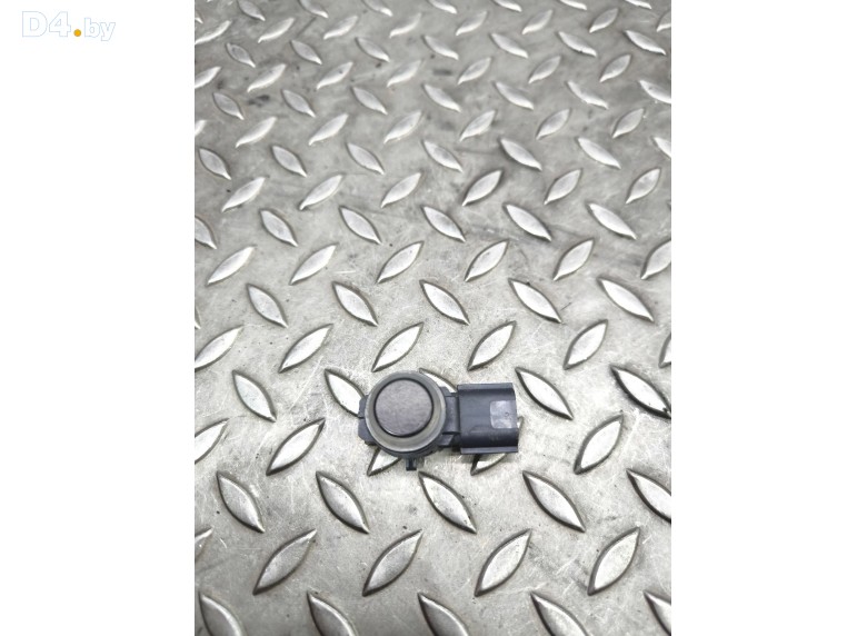 Датчик парктроника к Renault Megane undefined г.