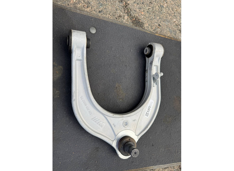 Рычаг передний правый к BMW X7 G07, 2024г.