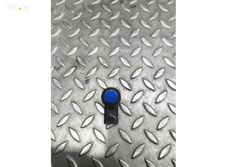 Датчик парктроника к Volkswagen Polo undefined г.