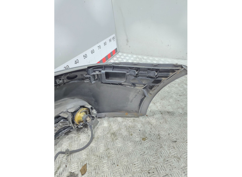 Бампер передний к Volkswagen Golf, 2005г.