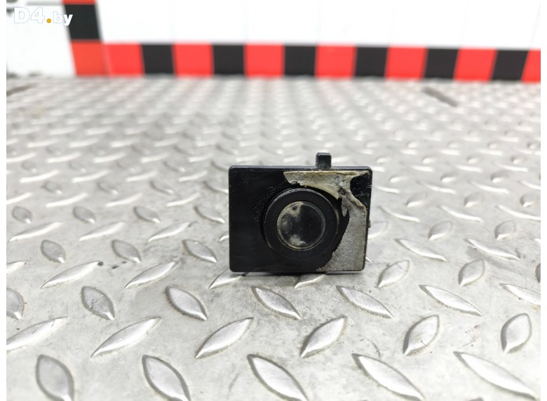 Датчик парктроника к Volkswagen Caddy undefined г.