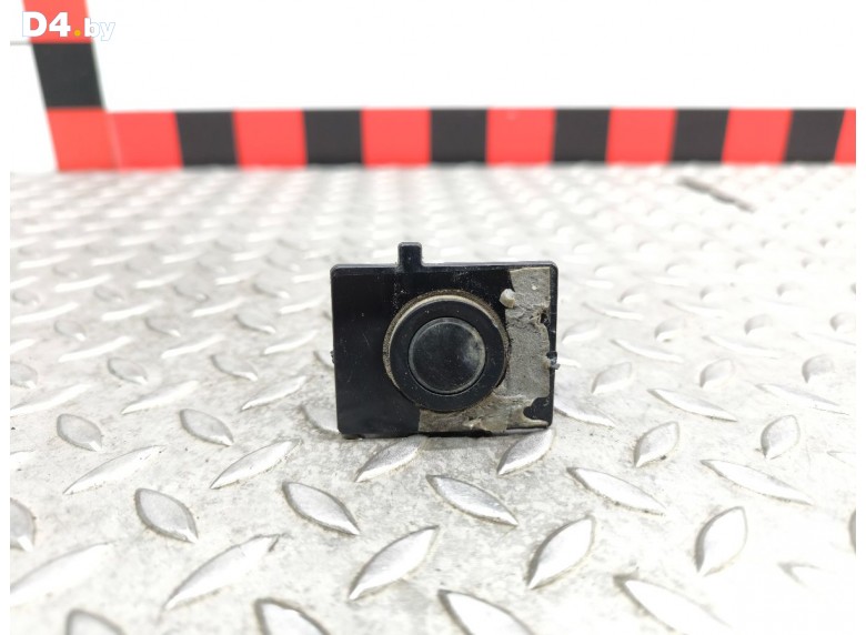 Датчик парктроника к Volkswagen Caddy undefined г.