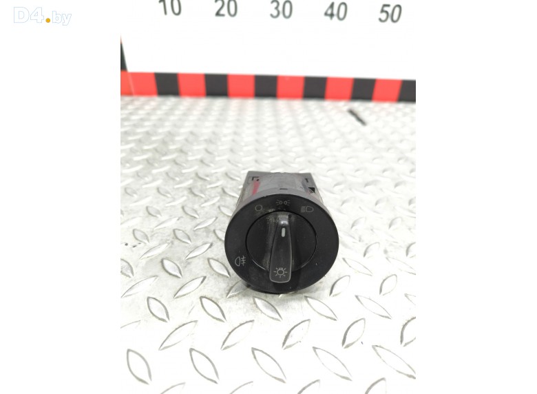 Переключатель света к Volkswagen Passat undefined г.