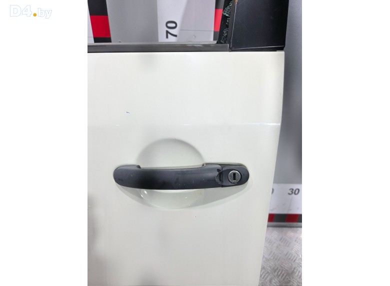 Ручка наружная передняя левая к Volkswagen Caddy undefined г.