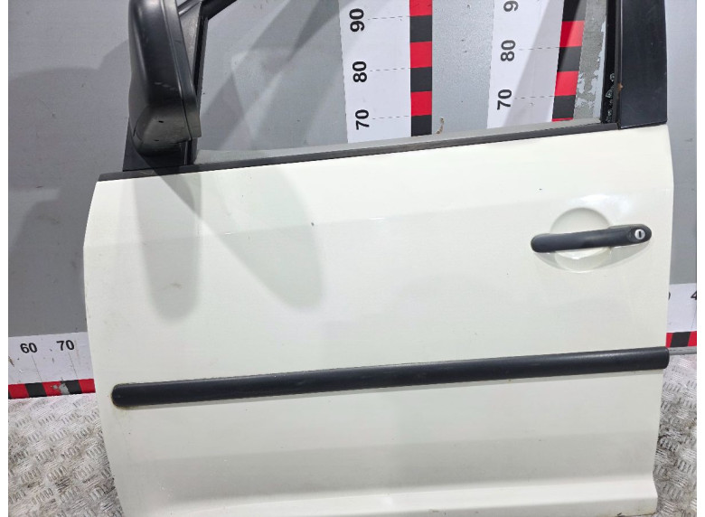 Дверь передняя левая к Volkswagen Caddy, 2007г.