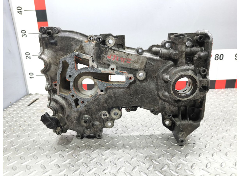 Крышка двигателя передняя к Opel Astra, 2006г.