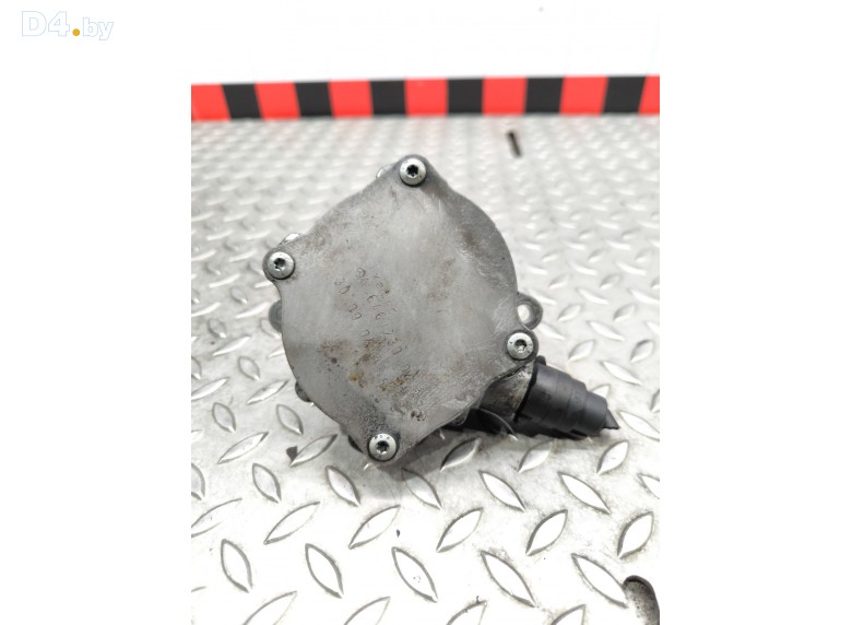 Насос вакуумный к Mercedes CW203 undefined г.