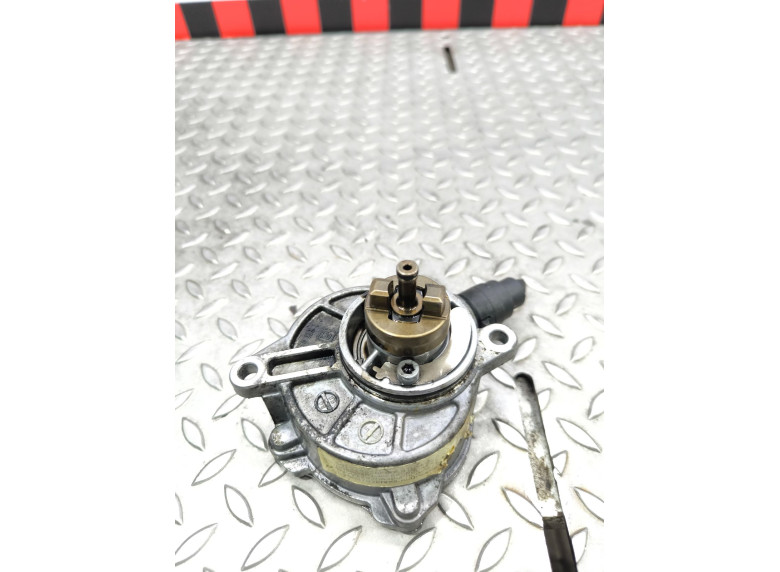 Насос вакуумный к Насос вакуумный к Mercedes CW203 undefined г. C W203