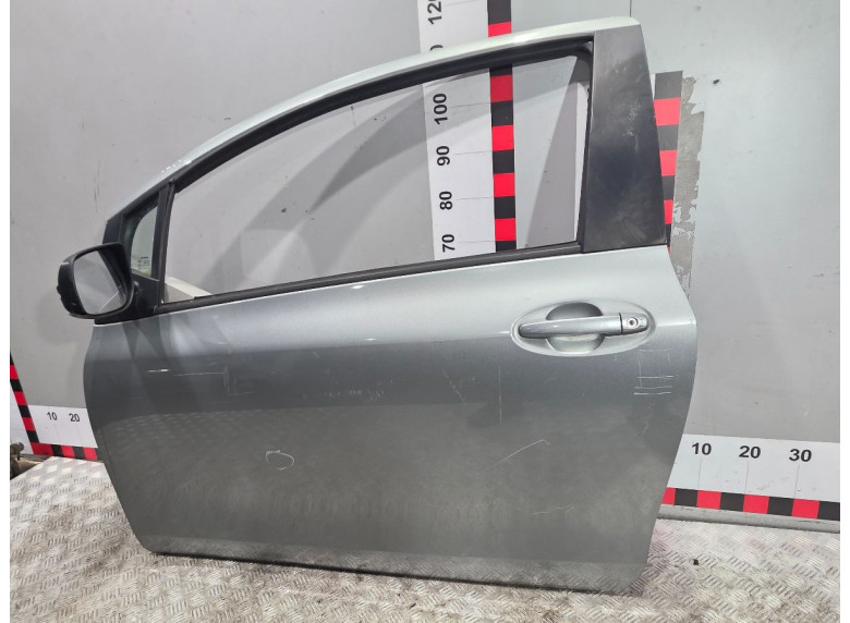 Ручка наружная передняя левая к Toyota Yaris, 2006г.
