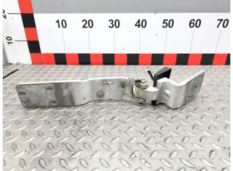 Петля двери задней левой к Петля двери задней левой к Renault Master undefined г. Master