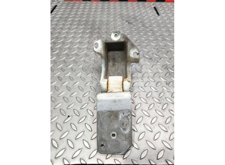 Петля двери задней правой к Петля двери задней правой к Renault Master undefined г. Master