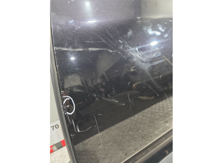 Дверь задняя левая к Volkswagen Touareg, 2005г.