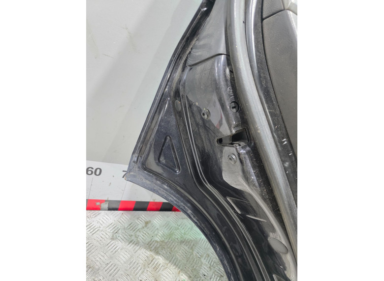 Дверь задняя левая к Volkswagen Touareg, 2005г.